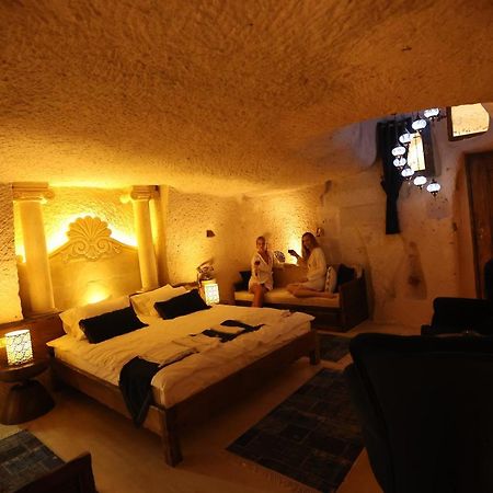 Mak'S Cave House Bed & Breakfast Üchisar Bagian luar foto